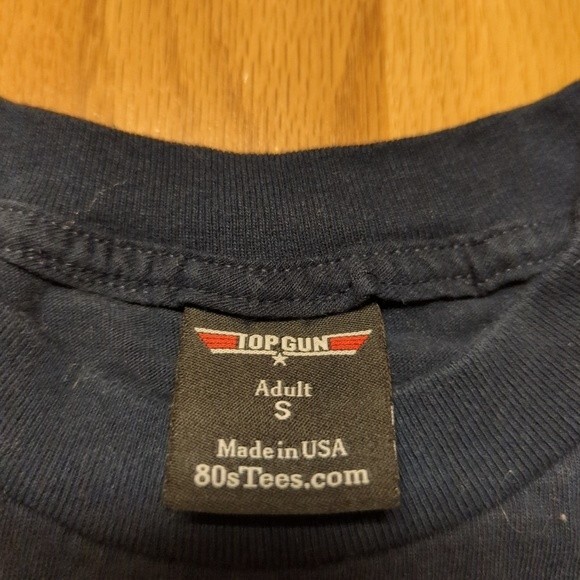 Top Gun T-Shirt Adult Small Movie Classic Logo Navy Blue Chipper - Picture 3 of 5